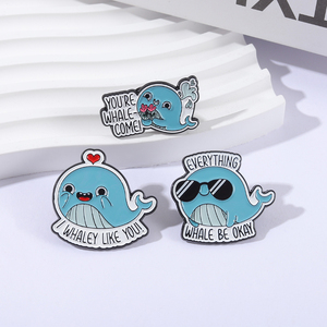 Spilla Smaltata 'I Whaley Like You' con Pun sulla Balena, Tutto Sarà Bene, Sei un Balena, Spilla da Bavero, Gioielli Regalo - Product Image 2