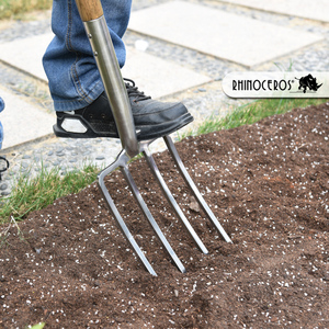Forcone da Giardinaggio in Acciaio Inox con Impugnatura <span class=keywords><strong>a</strong></span> Y in Legno, 4 Denti, Pala in Acciaio per Giardino - Product Image 5