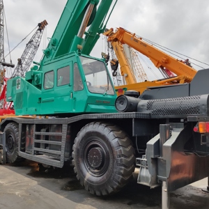 Gebrauchte 50 Tonnen <span class=keywords><strong>Kato</strong></span> <span class=keywords><strong>KR</strong></span>-50H Gelände kran KR50H <span class=keywords><strong>Kato</strong></span> Offroad-LKW-Kran in gutem Zustand - Product Image 2