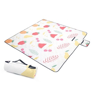 Tapis de plage pliable et imperméable pour <span class=keywords><strong>le</strong></span> <span class=keywords><strong>camping</strong></span> Couverture de pique-nique portable - Product Image 1