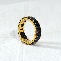 INS Mode Diamantbesetzter Ring Luxus Premium Farbiger Diamant Opaleszenz Edelstahlring für Damen