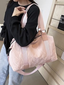 Custom Simple Fashion Gym Bag Eco Stiff Nylon Zipper Water-Resistant Lightweight Unisex Travel Bag for Weekend Outdoor Use - Product Image 4