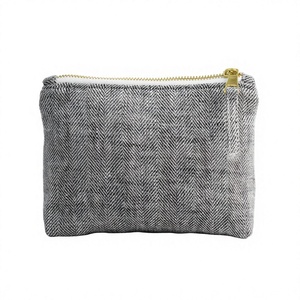 Sac de maquillage en lin de haute qualité fermeture éclair taille personnalisée dernière mode pour le stockage des cosmétiques quantité minimale de commande bas petit motif de couleur pour le voyage - Product Image 5