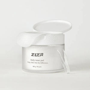 แผ่นโทนเนอร์ผลัดเซลล์ผิวหน้า บีเอชเอและพีเอเอชเอ ช่วยเติมความชุ่มชื้นอย่างล้ำลึก ด้วยสารสกัดจากใบบัวบกและทีทรี แผ่นสำลีขนาดใหญ่พิเศษ - Product Image 1