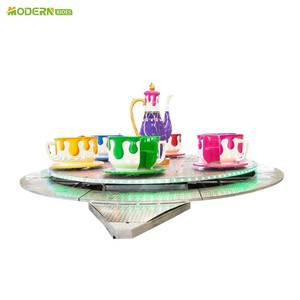 Atracción de tazas giratorias montada en remolque, equipo de entretenimiento portátil para ferias y carnavales - Product Image 1