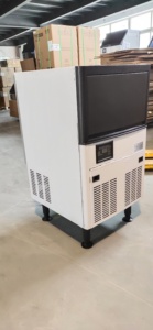 Kubus Grootte Aangepaste Vierkant Blok Commerciële Clear Teller Top <span class=keywords><strong>Ice</strong></span> <span class=keywords><strong>Maker</strong></span> Drank Winkel Cube <span class=keywords><strong>Ice</strong></span> Machine Voor Verkoop - Product Image 3