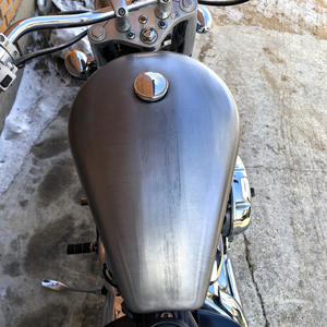 מיכל דלק כסוף עבור <span class=keywords><strong>HONDA</strong></span> VT750 SHADOW750 1997-2003 - Product Image 5