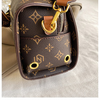 Modische Schulter-Crossbody-Tasche Renommierter Designer Reißverschluss mit Geometrischen Mustern Große Kapazität PU-Leder Handtasche