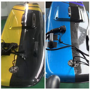 Tabla de Surf Motorizada de Fibra de Carbono de Alta Potencia 2023 con Batería y Motor - Product Image 6
