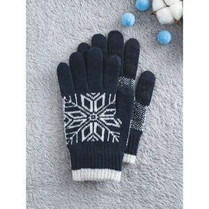Anti-Skid Pattern <b>Gloves</b> & <b>Mittens</b> - Product Image 1