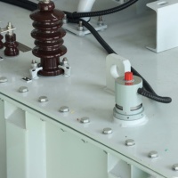 Regulador/Transformador de Voltaje Magnético Trifásico Sumergido en Aceite Onan de 50Hz para Uso Industrial, Fabricación OEM/ODM