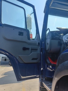 Camión volquete diésel Sinotruk Howo usado de 10 ruedas 6x4 Euro 2 con volante a la izquierda/derecha 351-450hp 10-15T GVW envío gratis - Product Image 3