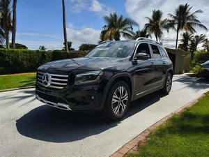 Faible kilométrage Voitures propres d'occasion 2024 <span class=keywords><strong>Mercedes</strong></span>-Benz <span class=keywords><strong>GLB</strong></span> <span class=keywords><strong>GLB</strong></span> 250 SUV prêt à expédier - Product Image 2