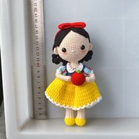 Jouet Amigurumi de poupée sirène au crochet mignon fait à la main en gros avec un design personnalisé de haute qualité