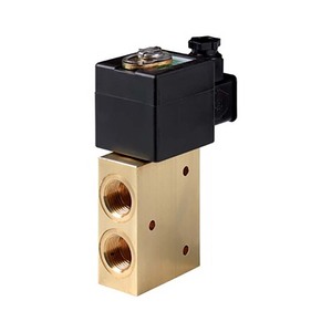 Vanne solénoïde ASCO SC8327A607 24V DC 3 voies 3/2 à action directe universelle, port 1/4'' en laiton et acier inoxydable - Product Image 1
