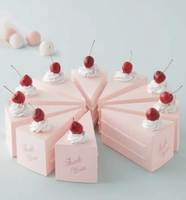 Boîtes à gâteaux triangulaires en papier pour traiteur, emballage unique et personnalisé pour desserts arabes
