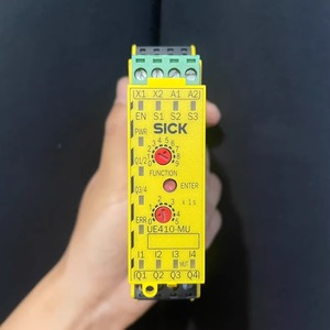 UE410-MU3T5 1PCS NOUVEAU Relais de sécurité SICK 6026136 1PC - Product Image 1