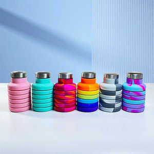 Bouteilles de voyage pliables personnalisées en gros gratuites, bouteille d'eau en silicone pliable portable pour le sport en plein air avec poignée - Product Image 6