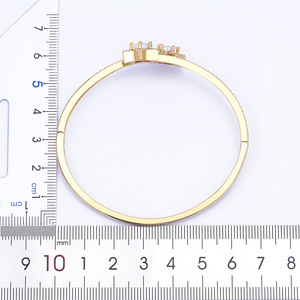 Pulsera de Estrella de Latón Chapado en Oro de 18K con Circonita Cúbica al por Mayor, Colección de Joyería de Lujo para Mujer, Brazalete de Moda - Product Image 5