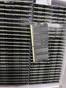 Mémoire SODIMM DDR5 pour ordinateur portable 8 Go 16 Go <span class=keywords><strong>DDR</strong></span> <span class=keywords><strong>5</strong></span> 4800 5000 5200 <span class=keywords><strong>5600</strong></span> 6000 32 Go pour ordinateur portable (sortie d'usine) - Product Image 1