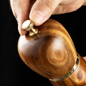 Juego <span class=keywords><strong>de</strong></span> Molinillos Manuales <span class=keywords><strong>de</strong></span> Sal y Pimienta <span class=keywords><strong>de</strong></span> Madera <span class=keywords><strong>de</strong></span> Acacia <span class=keywords><strong>de</strong></span> 8 Pulgadas, con Base, Salero <span class=keywords><strong>de</strong></span> Cocina, Botella para Sazonar con Sal Rosa Recién Molida - Product Image 2