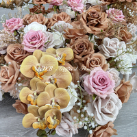 Großhandel Hochwertige Realistische Handgefertigte Seiden-Orangenrosen-Blumenreihe Tischdekoration für Hochzeit Chinesisches Neujahr