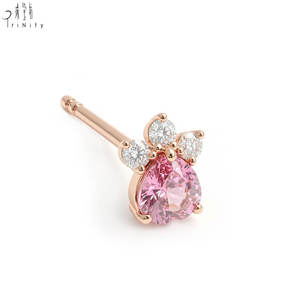 Boucles d'oreilles tendance en or rose 18 carats pur avec pierres précieuses véritables, diamants et saphir rose naturel taille cœur – Nouveauté très prisée - Product Image 1