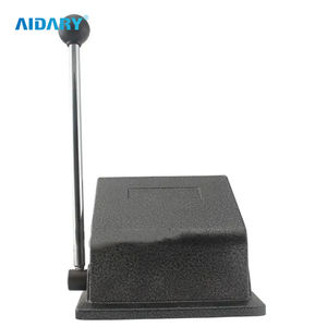 AIDARY OEM Nouveau Coupe-rond manuel de bureau pour métal et plastique, machine à découper les badges DIY 25MM-75MM, machine à découper le papier - Product Image 6