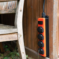 Multiprise électrique européenne 4 voies 16A IP44 avec ports USB A+C pour utilisation en extérieur