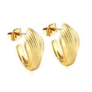 <b>Fashion</b> Jewelry 18k Gold Plated Stainless Steel Personality Geometric Chunky Oval Vertical Rib <b>Hoop</b> <b>Earrings</b> for Women Girls - Product Image 1