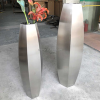 Vas Lantai Stainless Steel Modern Tinggi untuk Tanaman Bunga Dalam Ruangan, Dekorasi Ruang Tamu, Rumah & Restoran