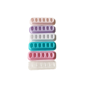Bandejas de pegamento autoadhesivas para extensiones de pestañas en colores rosa bebé, morado y violeta al por mayor, con opción de marca privada. - Product Image 1
