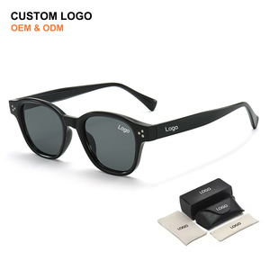 Fabricant en gros de lunettes de soleil unisexes personnalisées de style designer de luxe, lunettes de soleil rétro à la mode, lunettes de soleil carrées personnalisées - Product Image 1