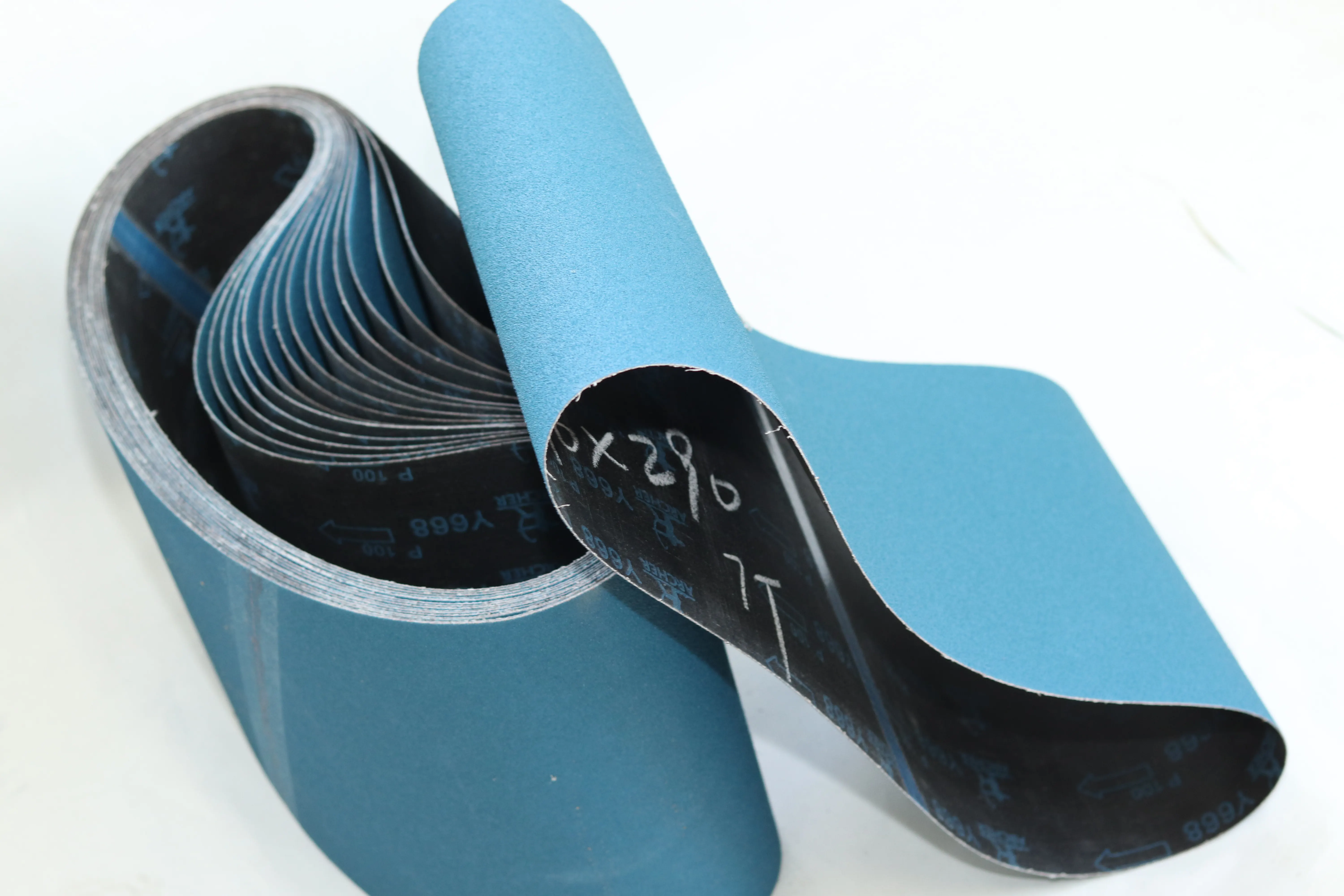 100*610Mm Schuurbanden Blauw Zirkonium Aluminiumoxide Schuurpapier Rollen Grutten 80-240 Polyester Doek Schuurmiddel Voor Hout/Metalen Afwerking