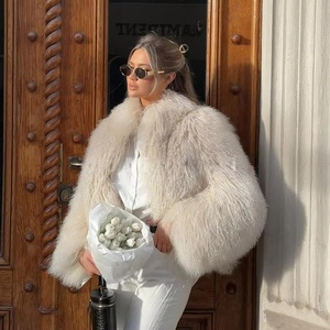 Abrigo Corto de Piel Sintética para Mujer, Chaqueta de Invierno Extra Grande de Felpa, Ropa Exterior de Lujo, Venta al por Mayor, OEM, ODM - Product Image 3