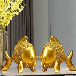 ของตกแต่งเรซิ่นรูปปลาทองคู่ สไตล์คลาสสิก ของตกแต่งบ้าน ของขวัญสำหรับคนย้ายบ้าน ของตกแต่งตั้งโชว์ - Product Image 2