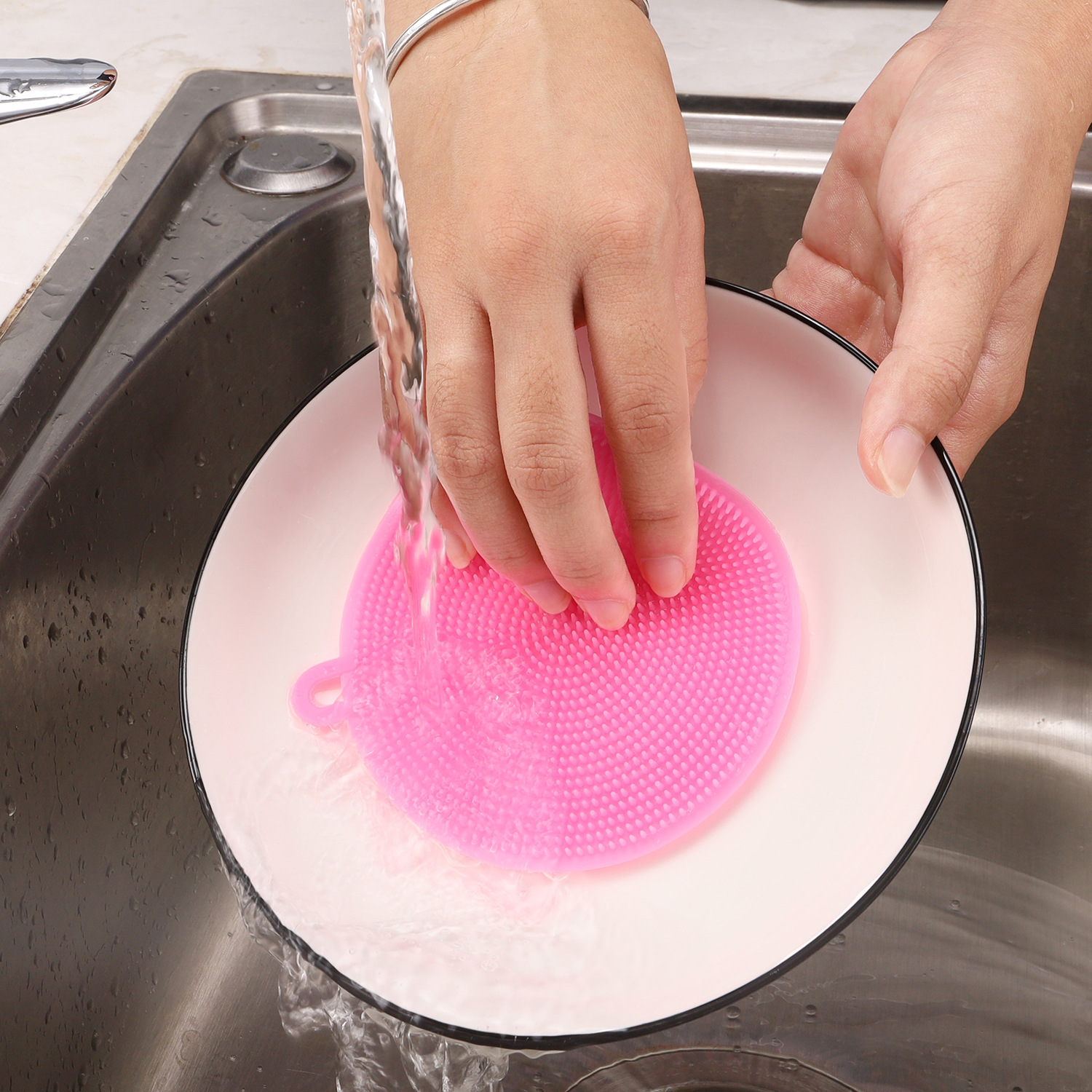 Eco-Friendly Silicone Dishwashing Brush – Plastic Kitchen Scrub Brush for Pots & Pans - View 3