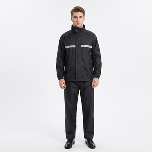 Combinaison de <span class=keywords><strong>pluie</strong></span> imperméable pour homme avec logo personnalisé de haute qualité, veste de <span class=keywords><strong>pluie</strong></span> pour moto et vélo électrique pour la randonnée et les voyages - Product Image 2