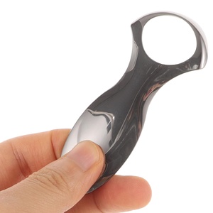 Raspador <span class=keywords><strong>de</strong></span> <span class=keywords><strong>lengua</strong></span> <span class=keywords><strong>Limpiador</strong></span> <span class=keywords><strong>de</strong></span> <span class=keywords><strong>lengua</strong></span> <span class=keywords><strong>de</strong></span> acero inoxidable Mini <span class=keywords><strong>Limpiador</strong></span> <span class=keywords><strong>de</strong></span> <span class=keywords><strong>lengua</strong></span> oral Adulto Niños Producto <span class=keywords><strong>de</strong></span> cuidado bucal dental - Product Image 1