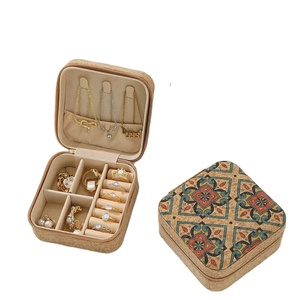 Estuche de Joyería de Corcho Avanzado, Portátil, Estilo Lino, con Diseño Estampado, Venta al Por Mayor Disponible - Product Image 1
