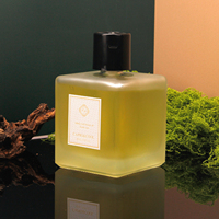 Diffuseur de parfum d'ambiance de luxe en verre blanc avec bâtonnets en fibre, diffuseur d'huiles essentielles d'aromathérapie, logo personnalisé OEM