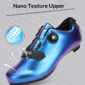 <span class=keywords><strong>Scarpe</strong></span> da Ciclismo Clipless Primavera/Estate per Mountain Bike e <span class=keywords><strong>Bici</strong></span> da Strada Uomo/Donna - Traspiranti, Resistenti alle Forature, Suola Rigida, Base Larga, Vestibilità Aderente - Product Image 4