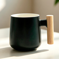 Mug à café en céramique de style classique nordique de 360 ml avec poignée en bois de bambou écologique pour le thé, le café et le lait