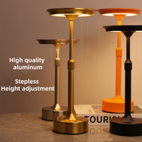 Lampe de table sans fil en aluminium à gradation progressive, rechargeable, à hauteur réglable, pour chambre à coucher, bar d'hôtel Vente en gros