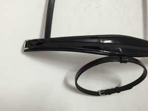 Banda de nariz ecuestre de cuero de paciente de moda de alta calidad, canal vacío, nariz cónica, cierre sueco para montar a caballo - Product Image 3