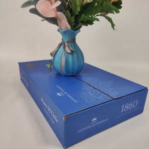 Carpeta de Papel Reciclado Cuadrada Grande Personalizada al por Mayor de <span class=keywords><strong>Johnson</strong></span>, con Recubrimiento UV, Grabado en Relieve, Laminación Mate y Logotipo Personalizado - Product Image 2