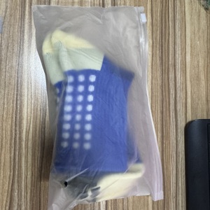 Chaussettes de jeu multicolores confortables et portables en tissus durables de haute qualité, préférées par les joueurs en 2026, pour toutes les saisons - Product Image 6