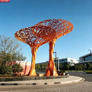 Sculpture d'arbre abstraite YOUFINE en acier inoxydable, art végétal métallique creux orange pour la décoration des places urbaines et des rues - Product Image 1