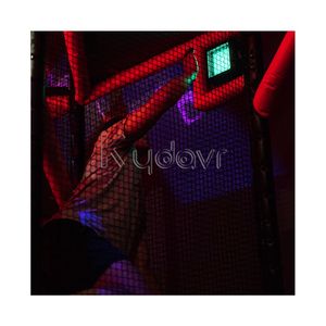 Salle de jeu d'évasion interactive en salle avec labyrinthe, jeu multijoueur, défi de boutons lumineux LED à pousser, jeux d'aventure pour adultes - Product Image 4