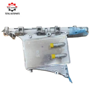 Intake Manifold Intercooler OEM 04L129711AB 04L129766AB 04L129766AQ untuk V-W AM-AROK Au-di 1.6tdi <span class=keywords><strong>2</strong></span>.0tdi Mesin - Product Image 1